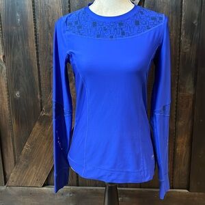 Running room fitwear long sleeve blue running top